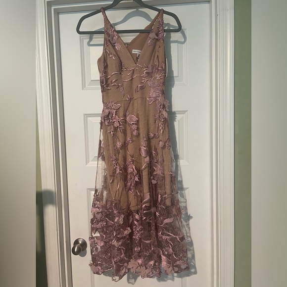 Dress the Population Audrey Embroidered Fit & Flare Dress - Picture 3 of 9